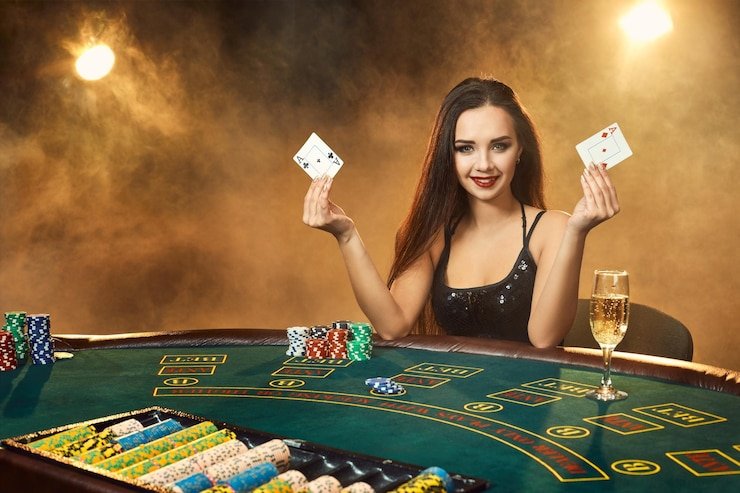 Fortune Tiger game interface on sirenbola platform showing five-reel layout and bet controls